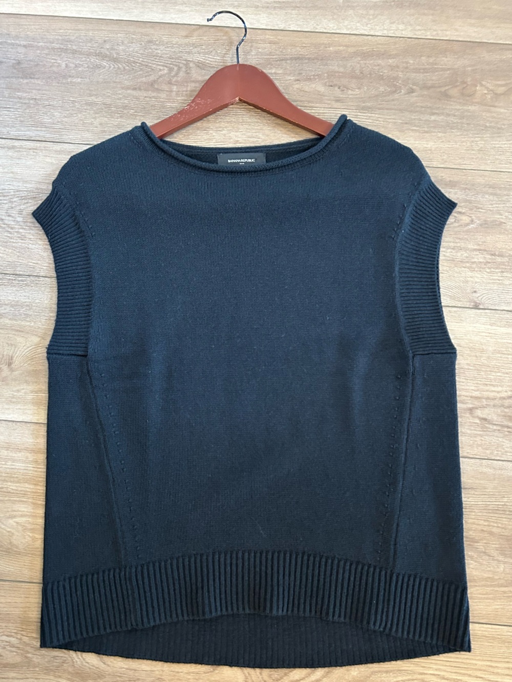 Banana Republic Black Knit Sweater Top Womens XS Cap Sleeve Lightweight